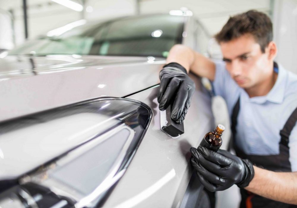 Car-detailing-software.-Auto-cleaning-and-polish.-compressor-1024x683-1